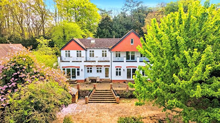 5 Bedroom Equestrian Facility For Sale In Upper Icknield Way, Aston Clinton, Aylesbury, HP22