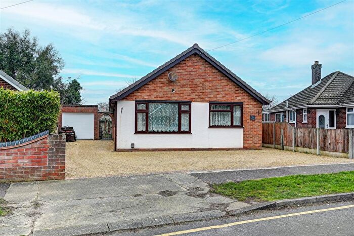 3 Bedroom Detached Bungalow For Sale In Gresham Close, Gorleston, Great Yarmouth, NR31