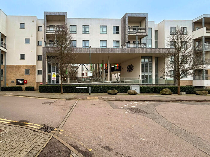 2 Bedroom Apartment To Rent In Glenalmond Avenue, Cambridge, CB2