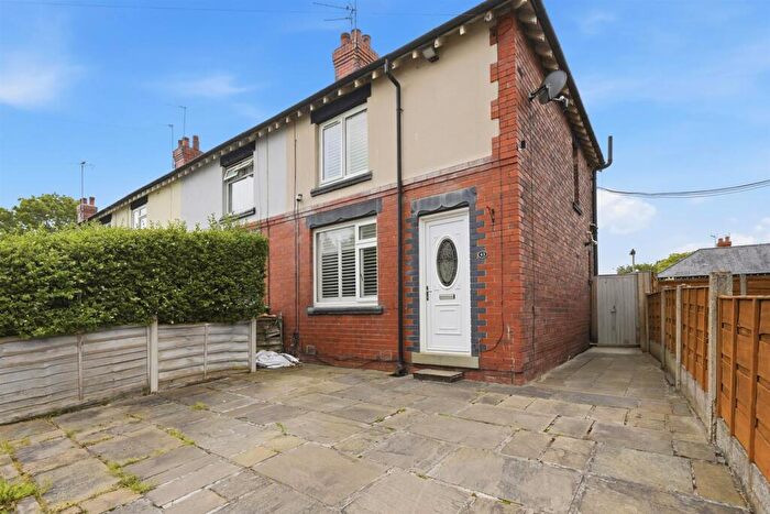 2 Bedroom Semi-Detached House For Sale In Ash Grove, Macclesfield, SK11