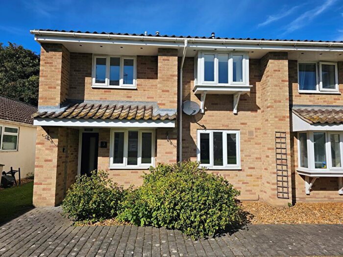 2 Bedroom End Of Terrace House For Sale In Bishop Pelham Court, Norwich, NR4