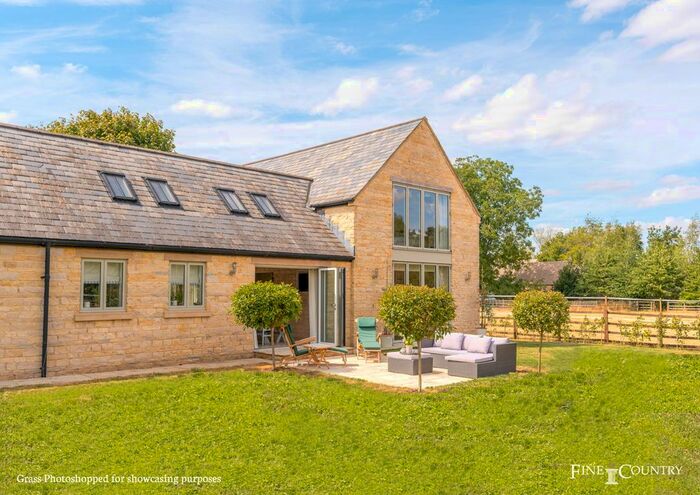 4 Bedroom Barn Conversion For Sale In Main Street, Ufford, Stamford, PE9