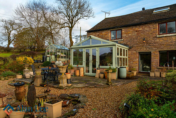 3 Bedroom Semi-Detached House For Sale In Jackson Brow, Spuley Lane, Pott Shrigley, SK10