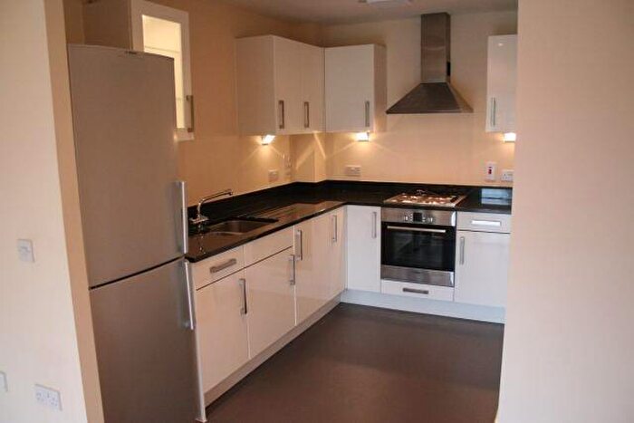 1 Bedroom Apartment For Sale In Cherrywood Lodge, Birdwood Avenue, London, SE13