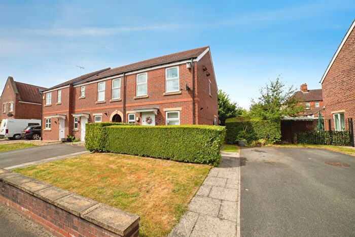 2 Bedroom End Of Terrace House For Sale In Church Drive, Shirebrook, Mansfield, NG20