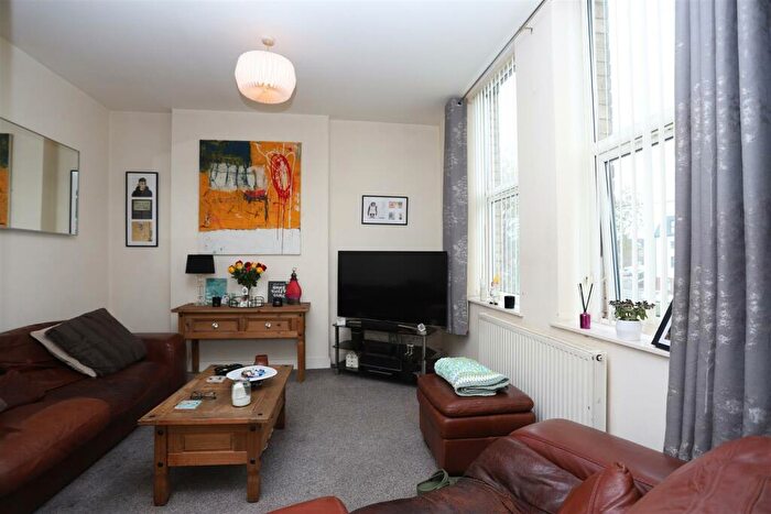 2 Bedroom Apartment To Rent In Belmont Drive, Liverpool, L6