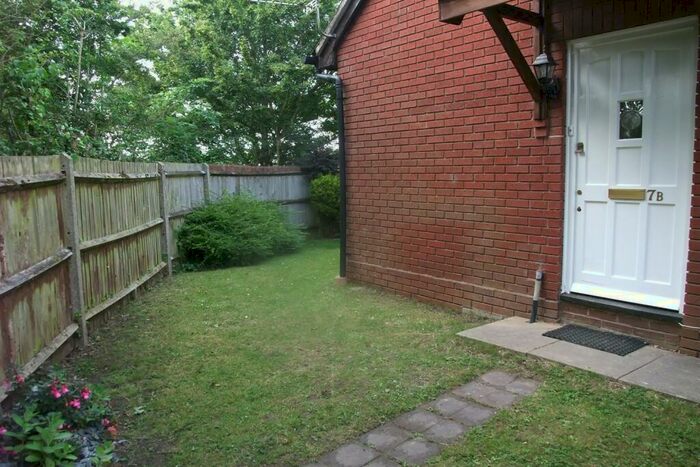 1 Bedroom House To Rent In Tadley, Hampshire, RG26