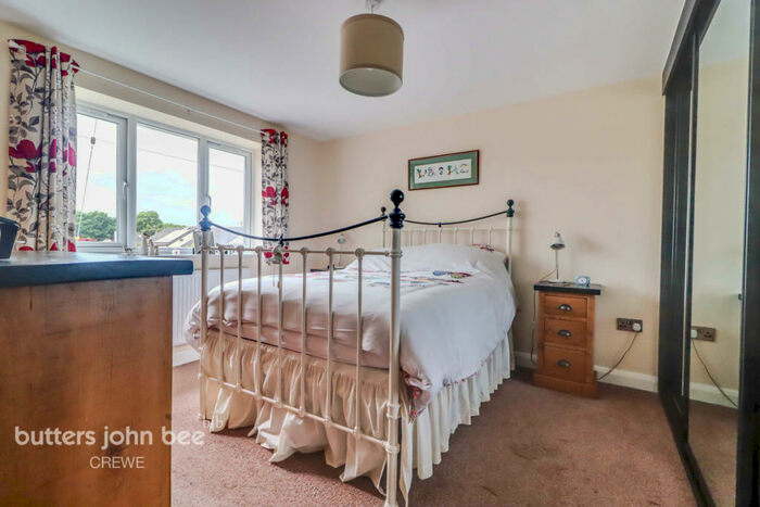 4 Bedroom Detached House For Sale In Spinney Drive, Weston, CW2