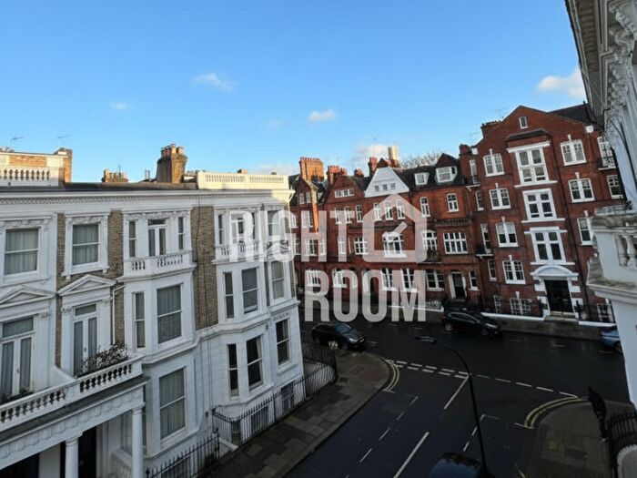 2 Bedroom Flat To Rent In Two Bedroom Apartment, Vereker Road, London, W14