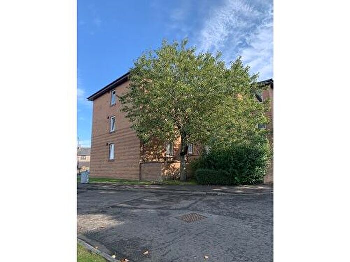 2 Bedroom Flat To Rent In Waverley Street, Bathgate, EH48