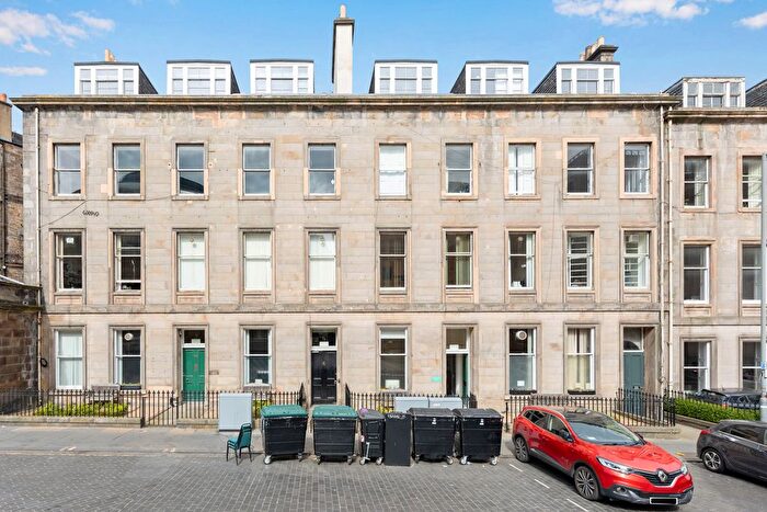 4 Bedroom Flat For Sale In (), Cambridge Street, West End, Edinburgh, EH1