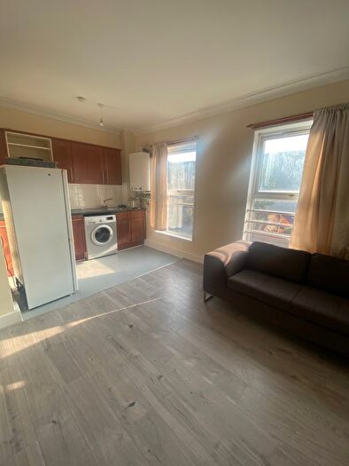 1 Bedroom Flat To Rent In Tulse Hill, London, SW2