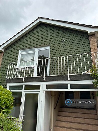 3 Bedroom Maisonette To Rent In Reigate Hill, Reigate, RH2