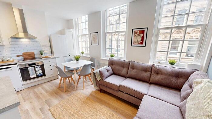 4 Bedroom Flat To Rent In Flat, , St Nicholas Street, BS1
