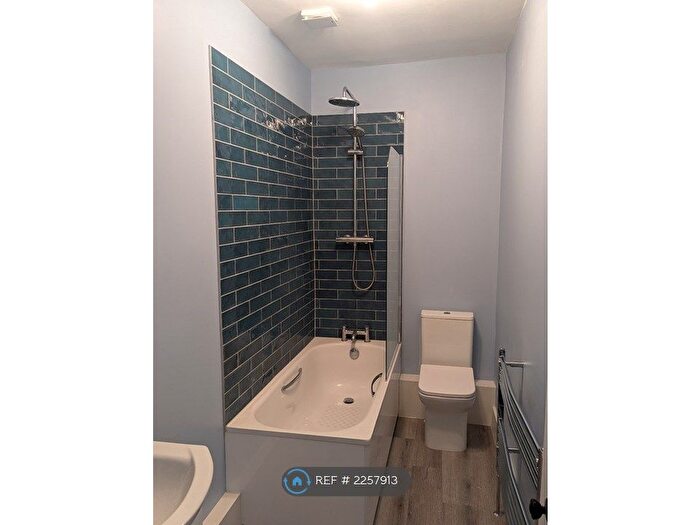 3 Bedroom Terraced House To Rent In Thackeray Avenue, London, N17