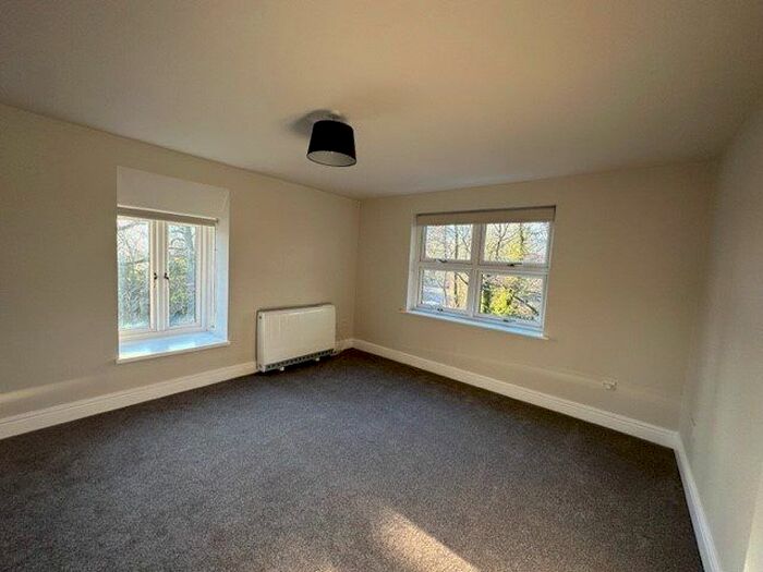 1 Bedroom Flat To Rent In Vineys Yard, Bruton, BA10