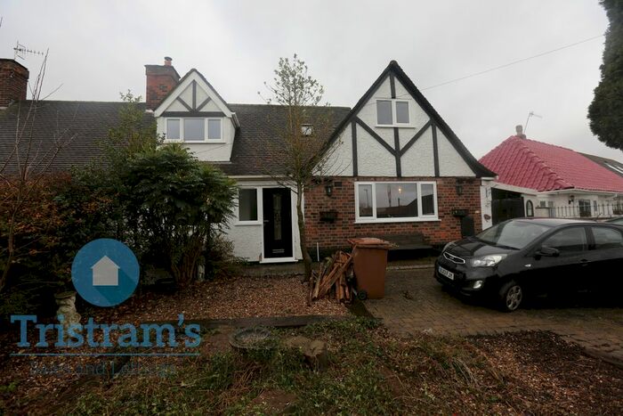 3 Bedroom Detached Bungalow To Rent In Orston Green, Wollaton, Nottingham, NG8