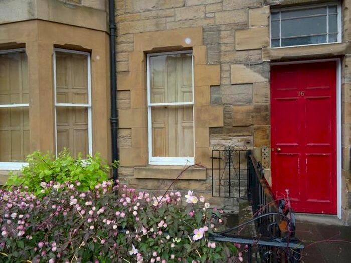 2 Bedroom Flat To Rent In Viewforth Square, Edinburgh, EH10