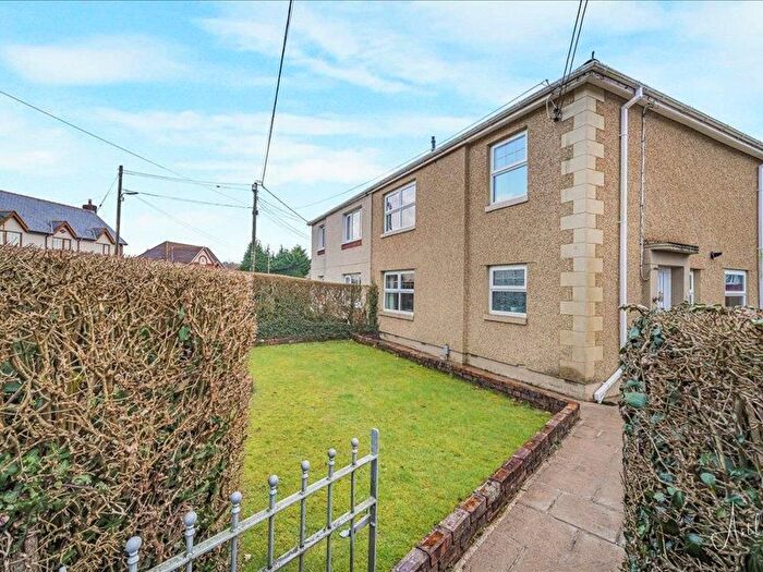 4 Bedroom Semi-Detached House For Sale In Maes Y Deri, Cilfrew, Neath, SA10