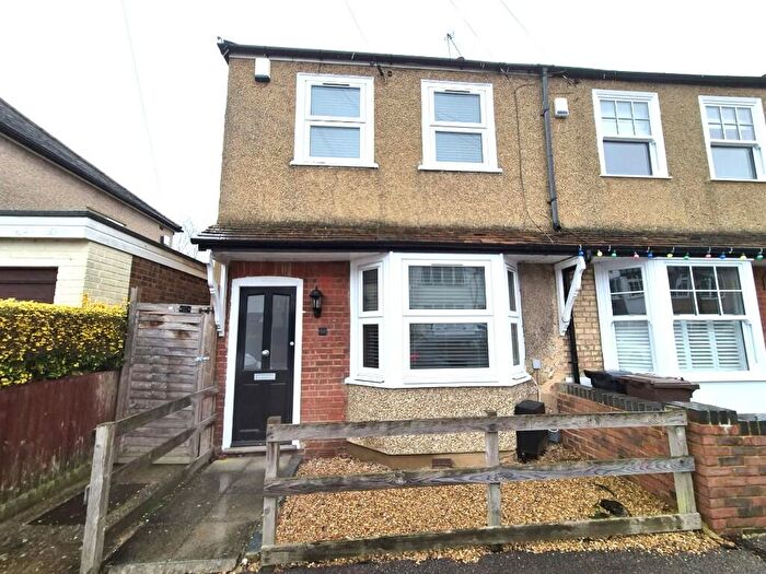 2 Bedroom End Of Terrace House To Rent In Beresford Road, St. Albans, Hertfordshire, AL1