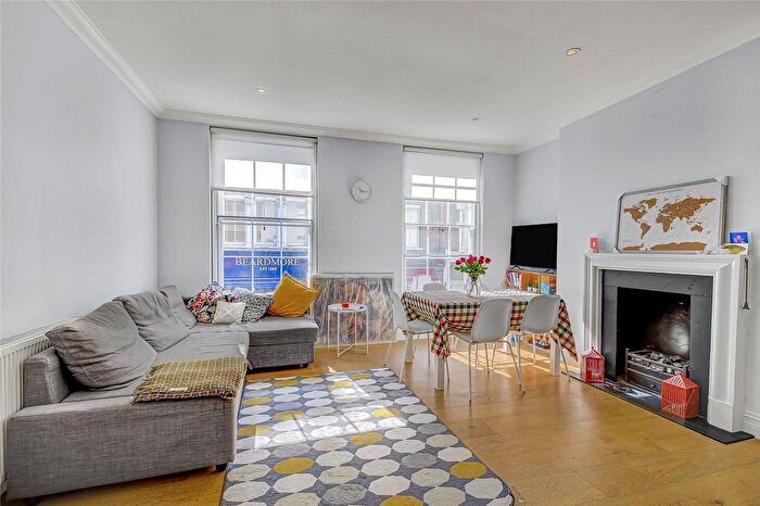 3 Bedroom Maisonette For Sale In Cavaye Place, London, SW10