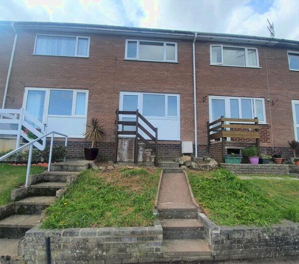 2 Bedroom Property To Rent In Kiln Orchard, Newton Abbot, TQ12