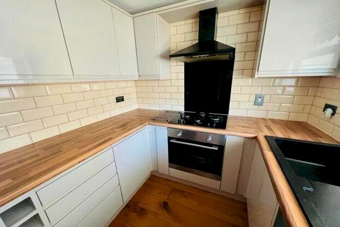 2 Bedroom Semi-Detached House To Rent In Barrett Close, King's Lynn, PE30