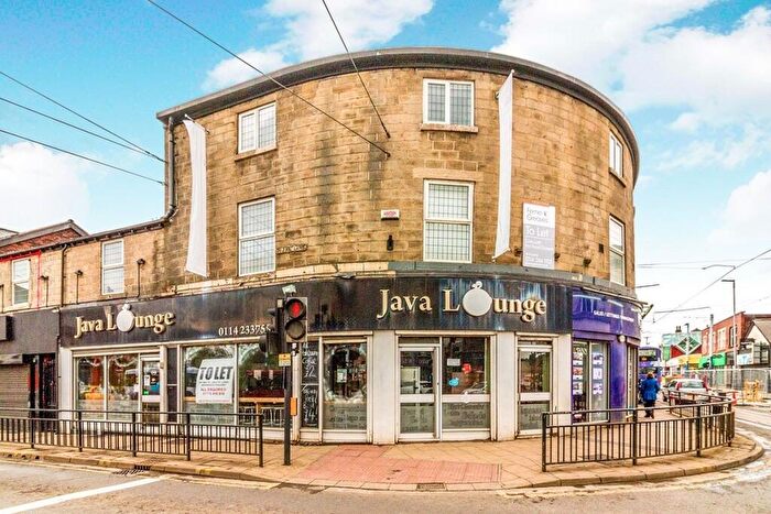 2 Bedroom Apartment To Rent In Holme Lane, Sheffield, South Yorkshire, S6