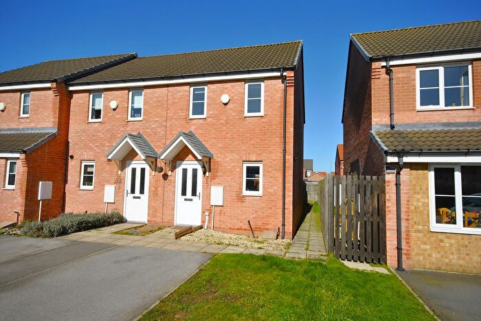 2 Bedroom End Of Terrace House To Rent In The Bungalows, Whitehouse Road, Harworth, Doncaster, DN11