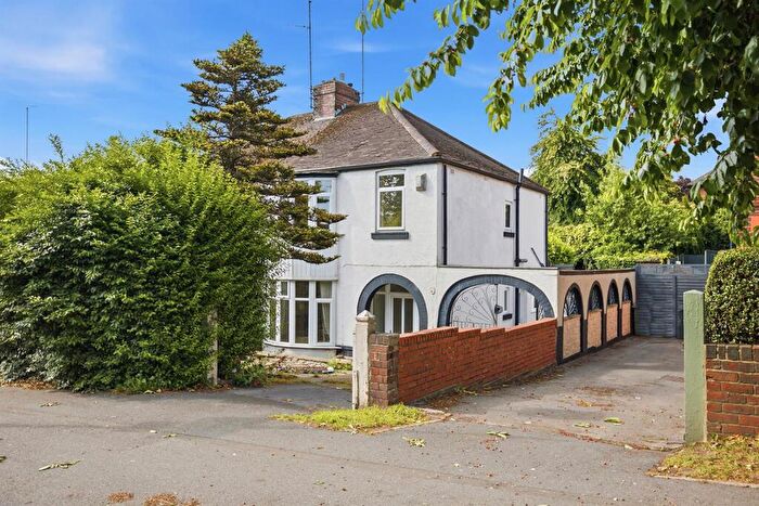3 Bedroom Semi Detached House For Sale In Retford Road, Sheffield, S13