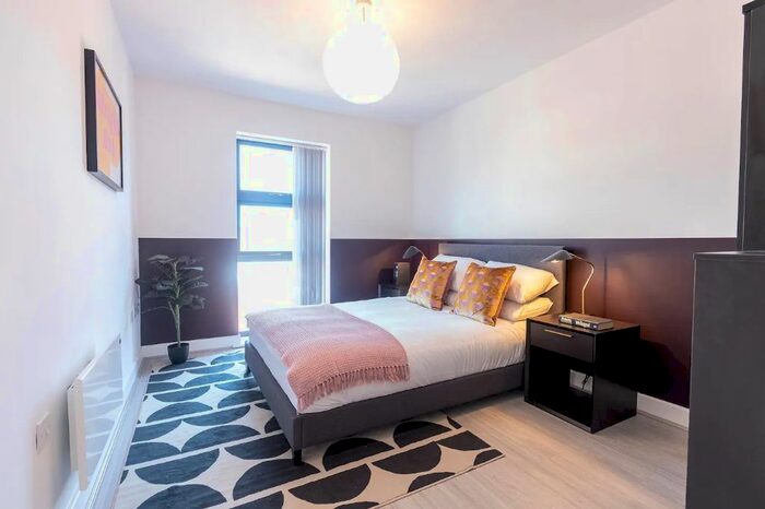 2 Bedroom Flat To Rent In Northwood Street, Hockley, Birmingham, B3