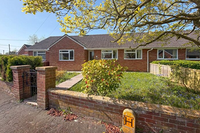 3 Bedroom Semi-Detached Bungalow For Sale In Chancellor Road, Walton, BA16