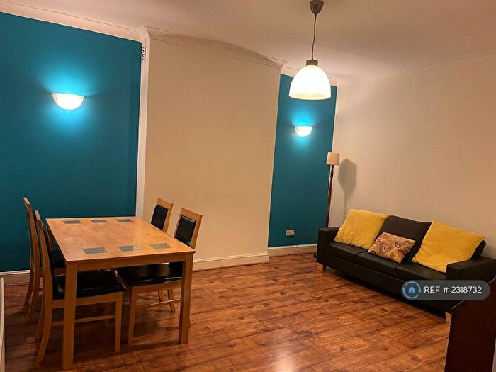 2 Bedroom Flat To Rent In Turnpike Lane, Turnpike Lane, N8