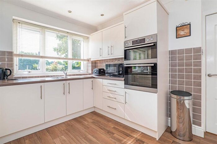 4 Bedroom Detached House For Sale In Washington Lane, Euxton, Chorley, PR7