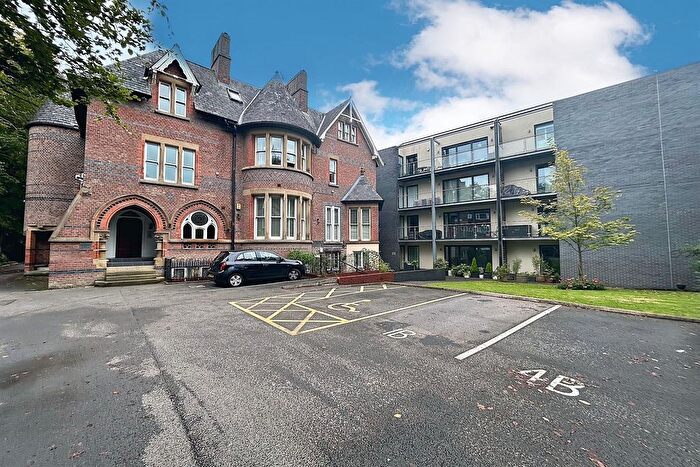 2 Bedroom Flat For Sale In The Fairfax, A Wilmslow Road, Didsbury, M20