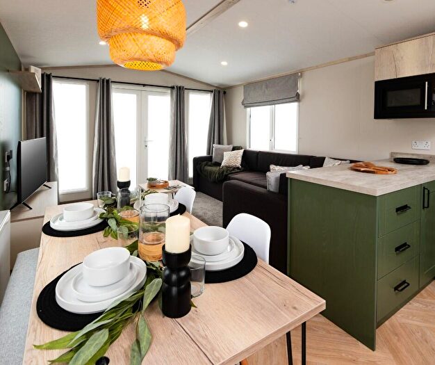 2 Bedroom Mobile Home For Sale In Akebar Park Country Park, Leyburn, North Yorkshire, DL8