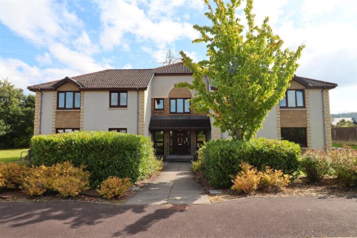 2 Bedroom Flat For Sale In Holm Dell Court, Inverness, IV2