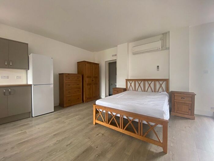 1 Bedroom Studio To Rent In Lincoln Road, Peterborough, PE1