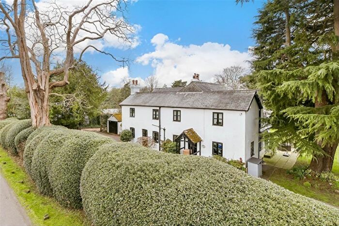 5 Bedroom Detached House For Sale In East Hill Lane, Copthorne, West Sussex, RH10