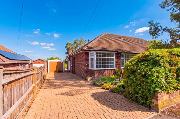 2 Bedroom Bungalow For Sale In Chase Gardens, Binfield, Berkshire, RG42