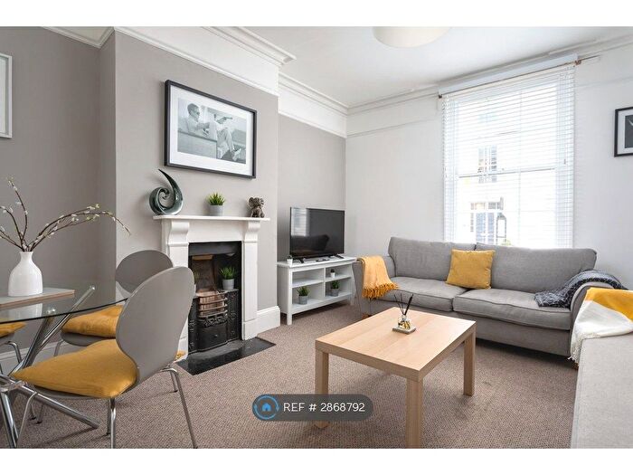 3 Bedroom Terraced House To Rent In St. Georges Place, Cheltenham, GL50