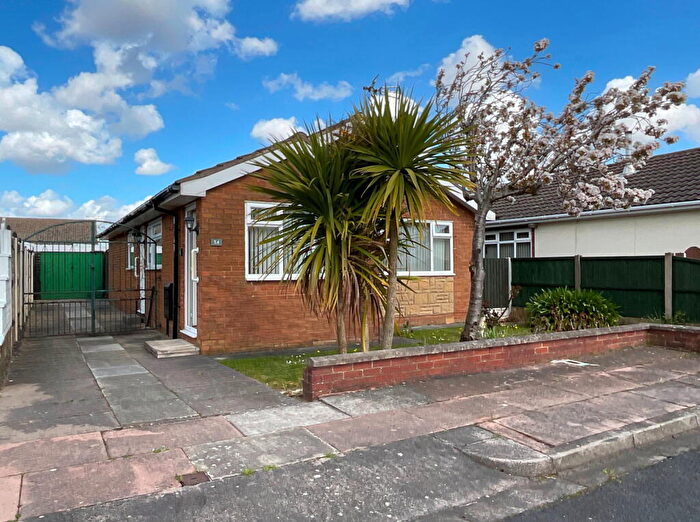 2 Bedroom Detached Bungalow For Sale In Primrose Close, Marshside, Southport, PR9