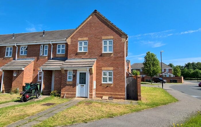 3 Bedroom End Of Terrace House To Rent In Kinlet Close, Daimler Green, Coventry, CV6