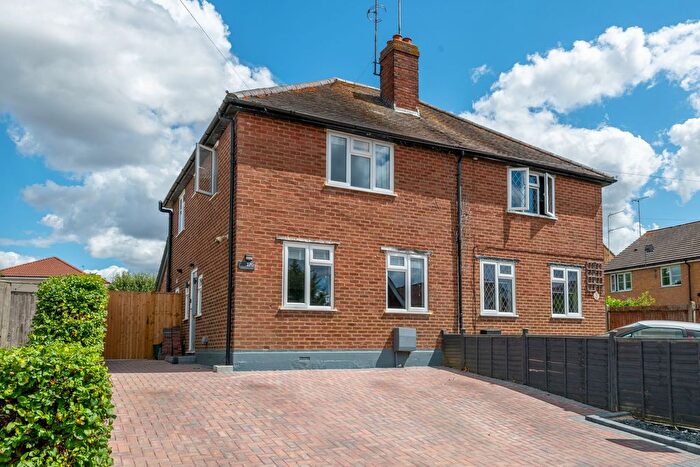 2 Bedroom Semi-Detached House For Sale In Sandcross Lane, Reigate, RH2