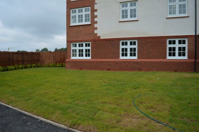 2 Bedroom Flat To Rent In Berrydale Road, Broadgreen, L14