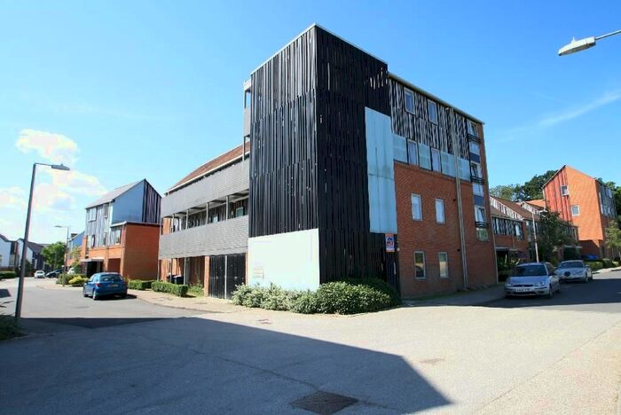 1 Bedroom Flat To Rent In Milestone Road, Newhall, Harlow, CM17