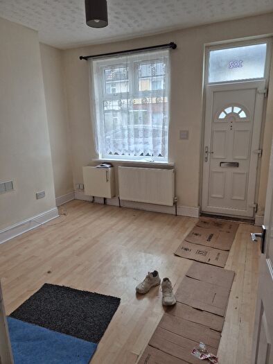 2 Bedroom Terraced House To Rent In Clay Lane, Coventry, West Midlands, CV2
