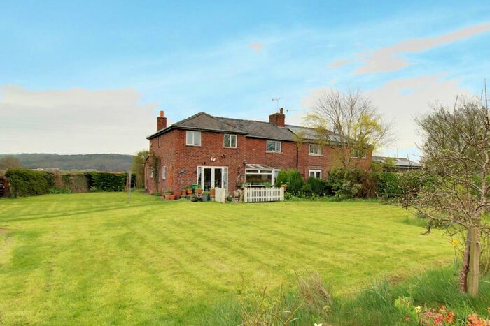 4 Bedroom Semi-Detached House For Sale In Wharfe Cottage, Castley Lane, Leathley, LS21