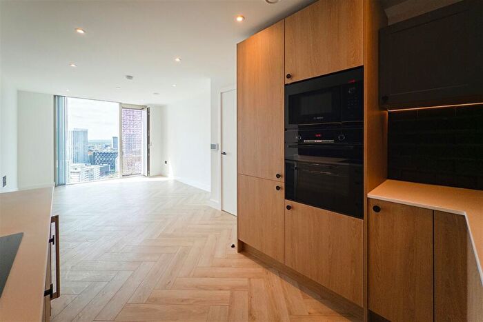 1 Bedroom Apartment To Rent In Bankside, M3