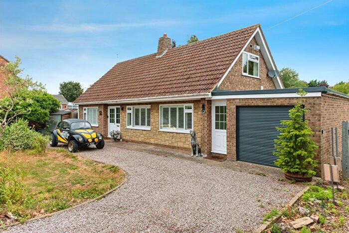 4 Bedroom Detached Bungalow For Sale In Bourne Road, Pode Hole, Spalding, PE11